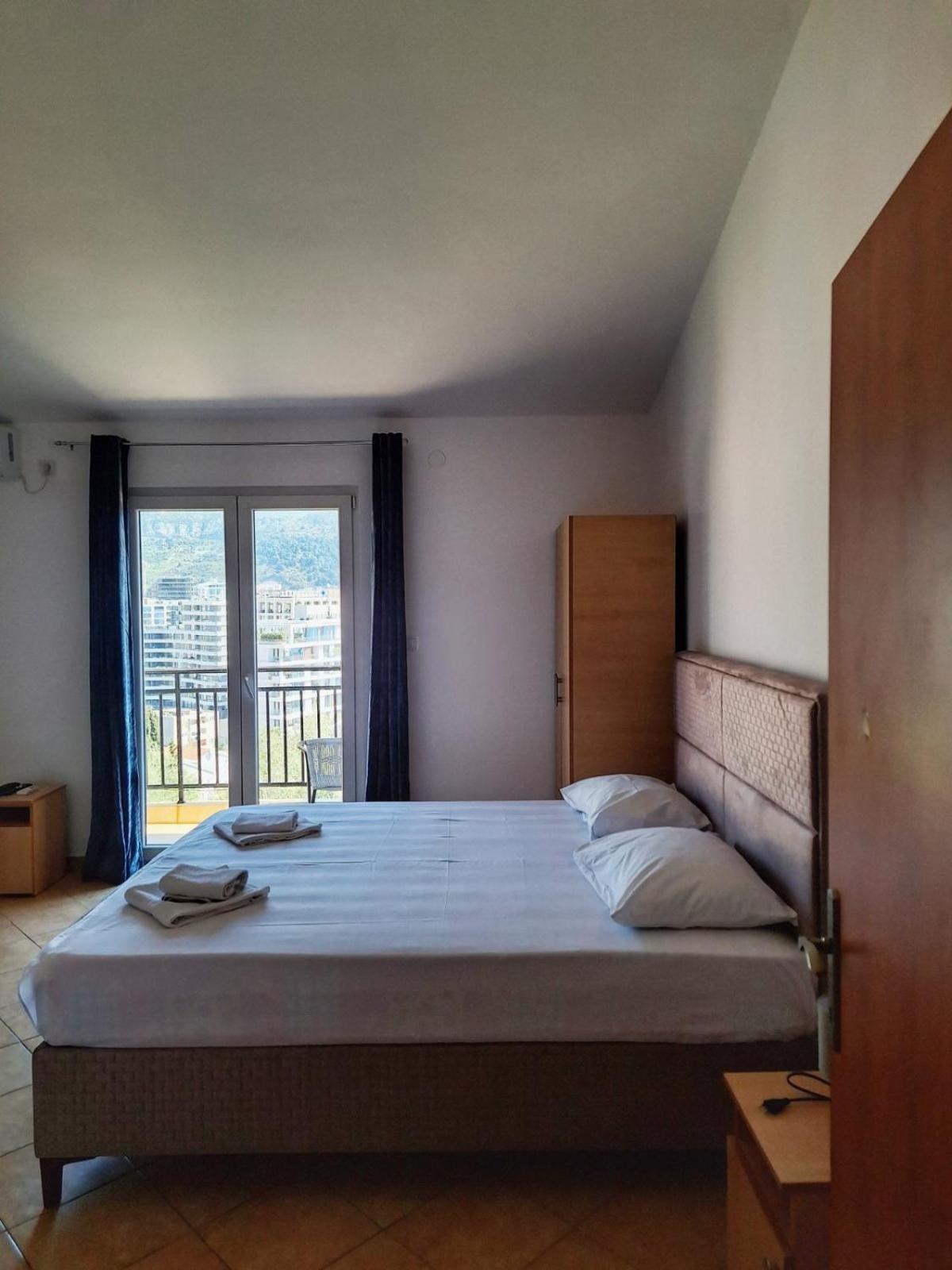 Apartmani Cupic Budva Eksteriør bilde