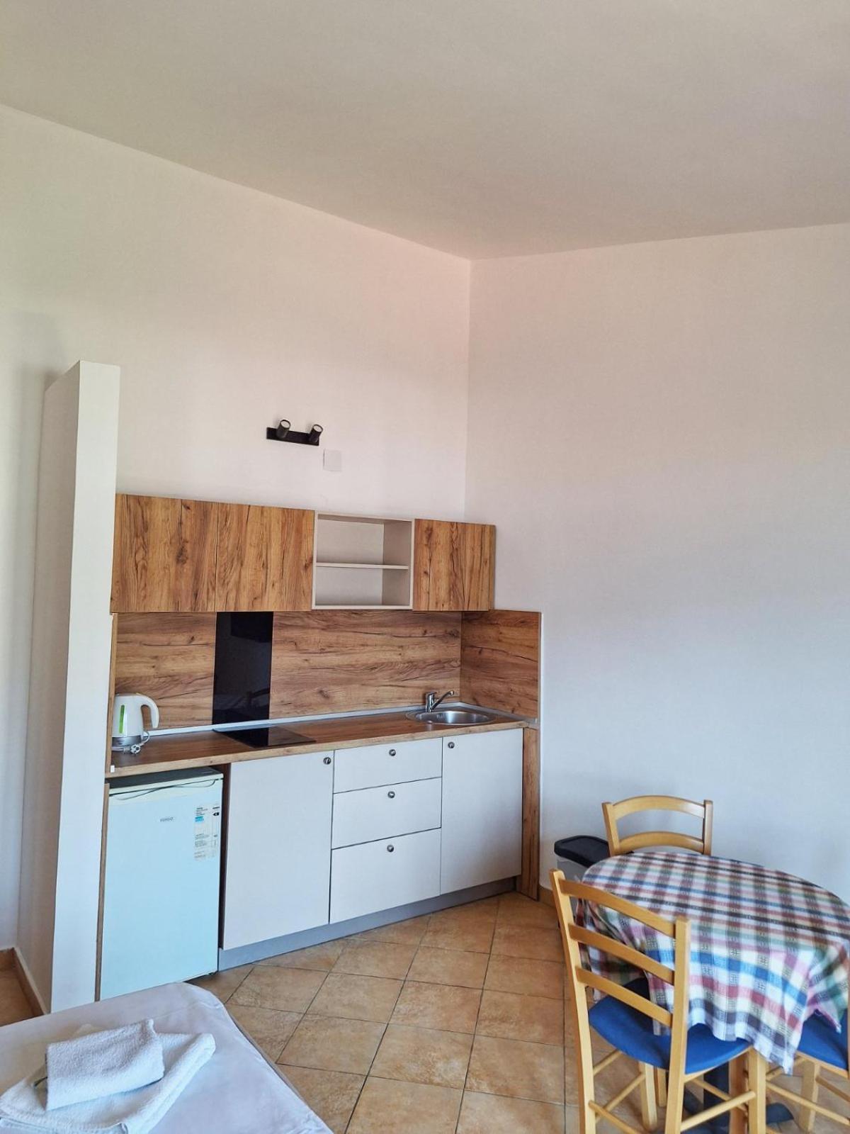Apartmani Cupic Budva Eksteriør bilde